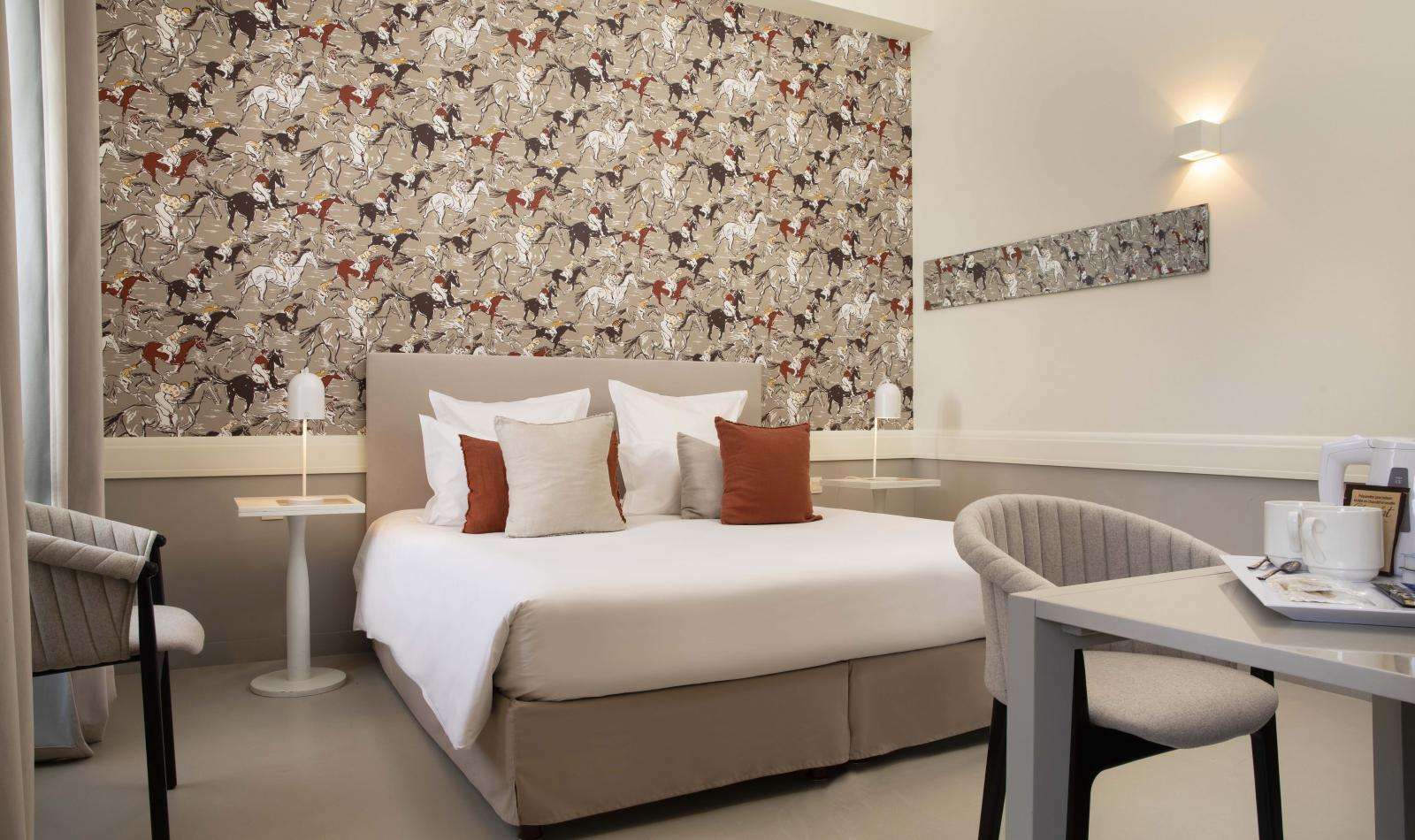 Country Club Hotel Yvré-lʼÉvêque Cameră foto